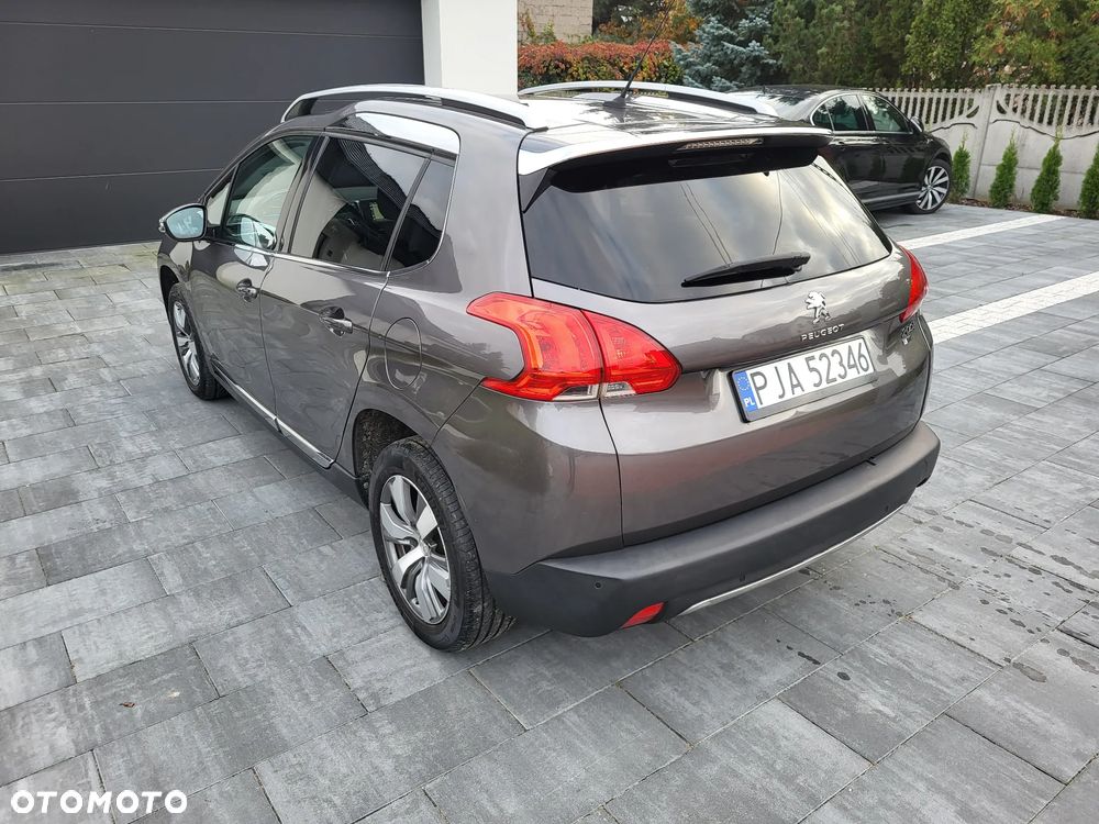 Peugeot 2008 - 9