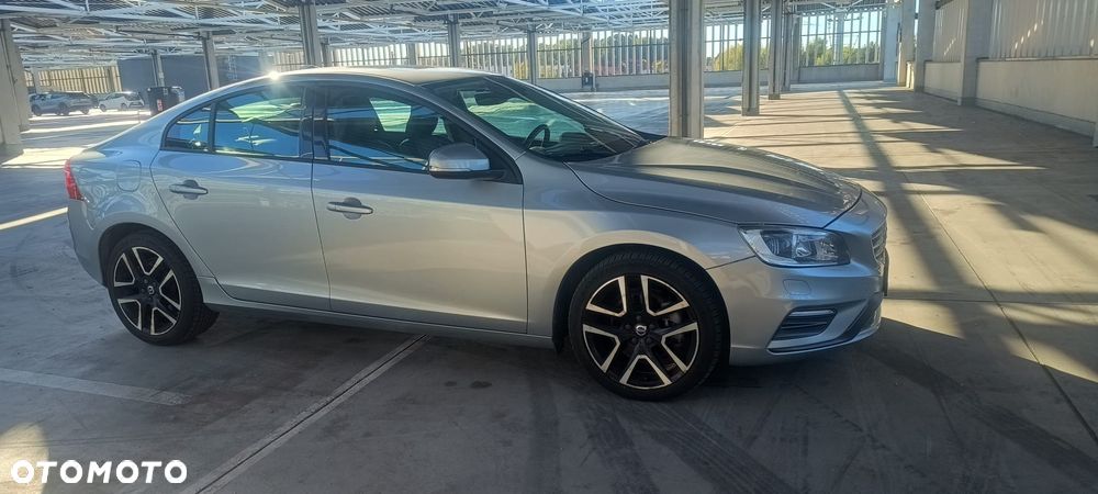 Volvo S60 - 6