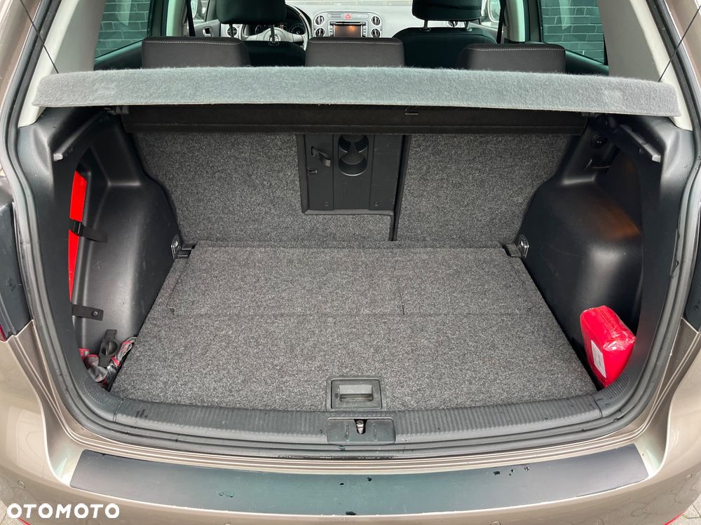 Volkswagen Golf Plus 1.2 TSI BlueMotion Technology Style - 16