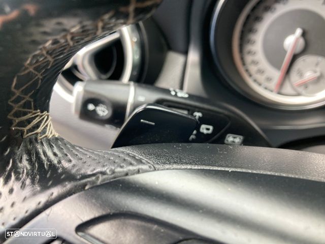 Mercedes-Benz GLA 220 d 4Matic 7G-DCT Urban - 22