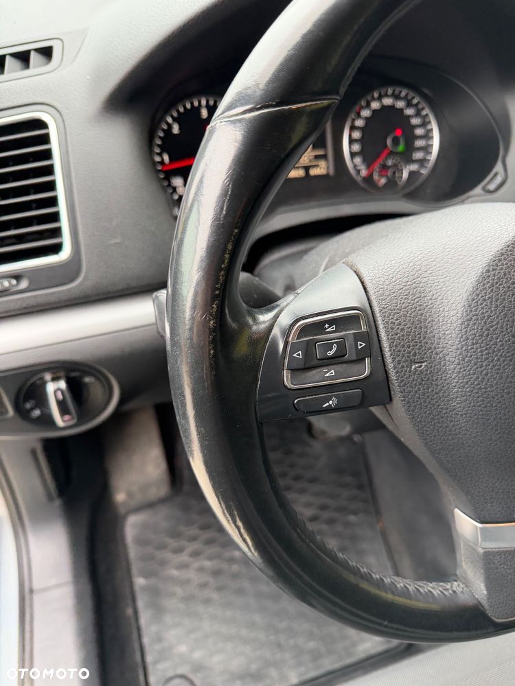 Volkswagen Sharan 2.0 TDI DSG BlueMotion Technology Life - 26