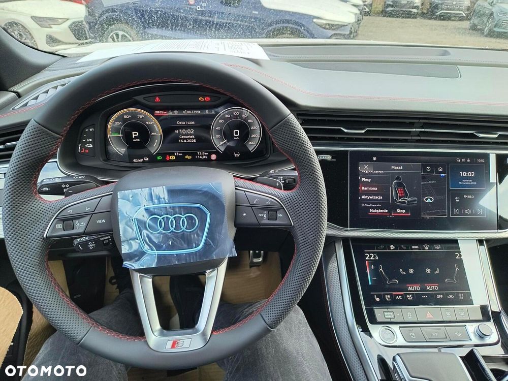 Audi Q8 - 11
