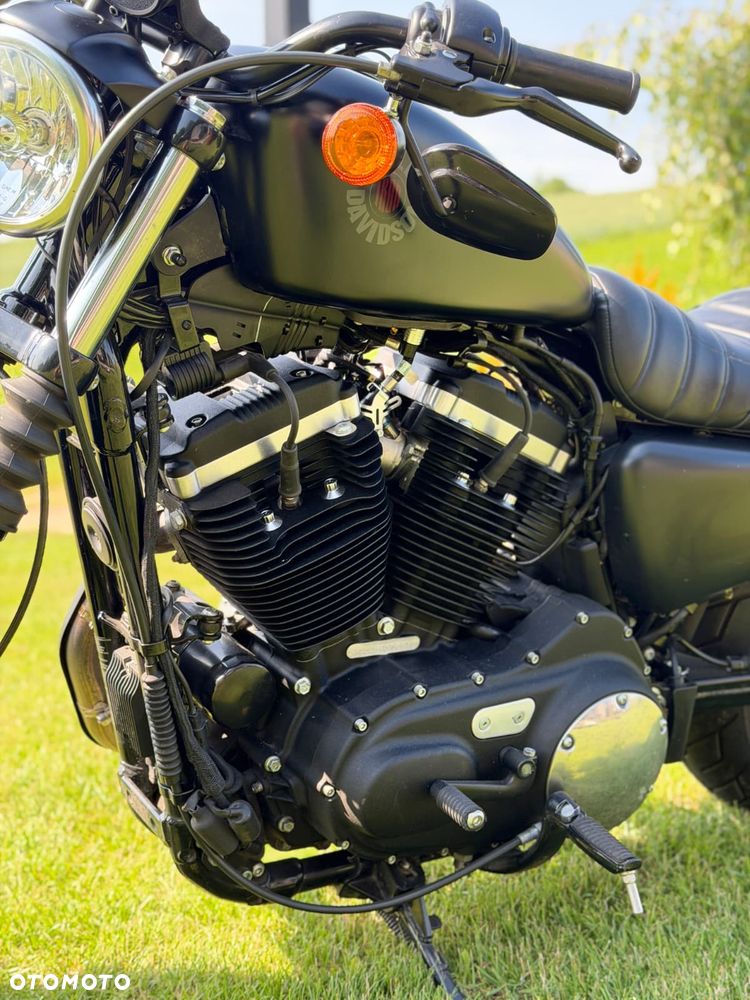 Harley-Davidson Sportster Iron 883 - 4