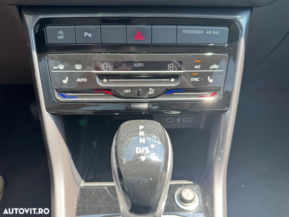 Volkswagen T-Cross 1.0 TSI DSG Style - 11