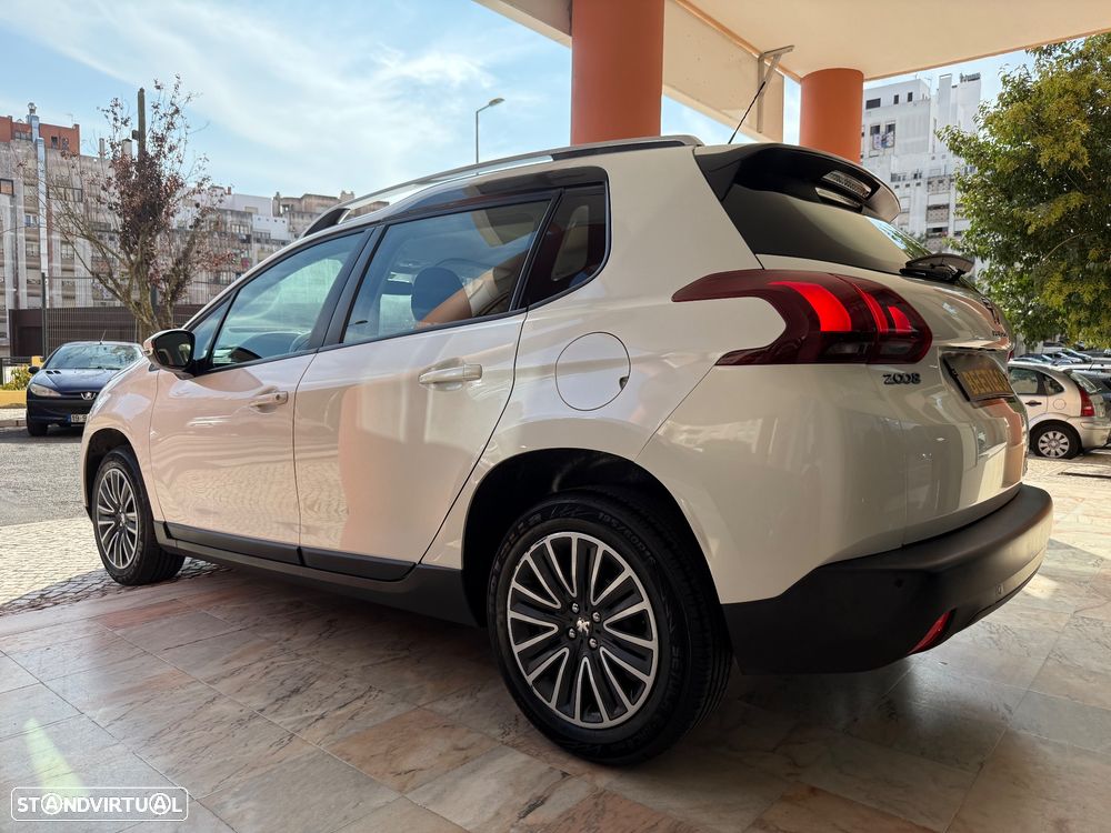 Peugeot 2008 1.5 BlueHDi Active - 8