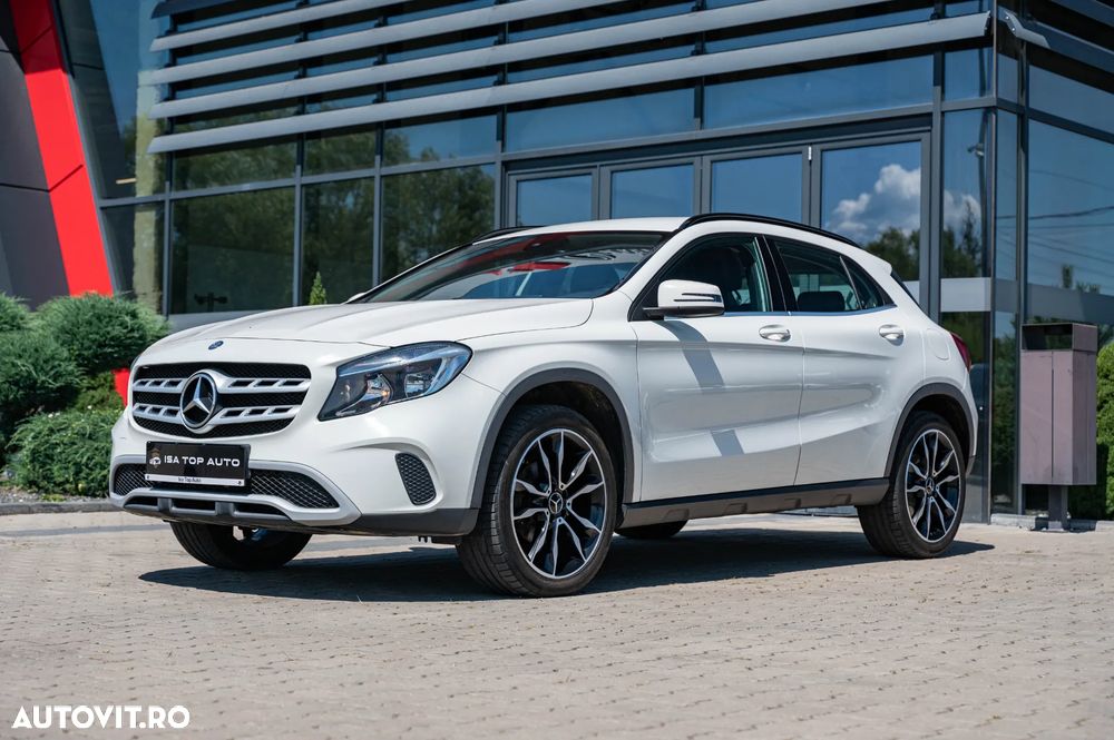 Mercedes-Benz GLA 200 d - 1