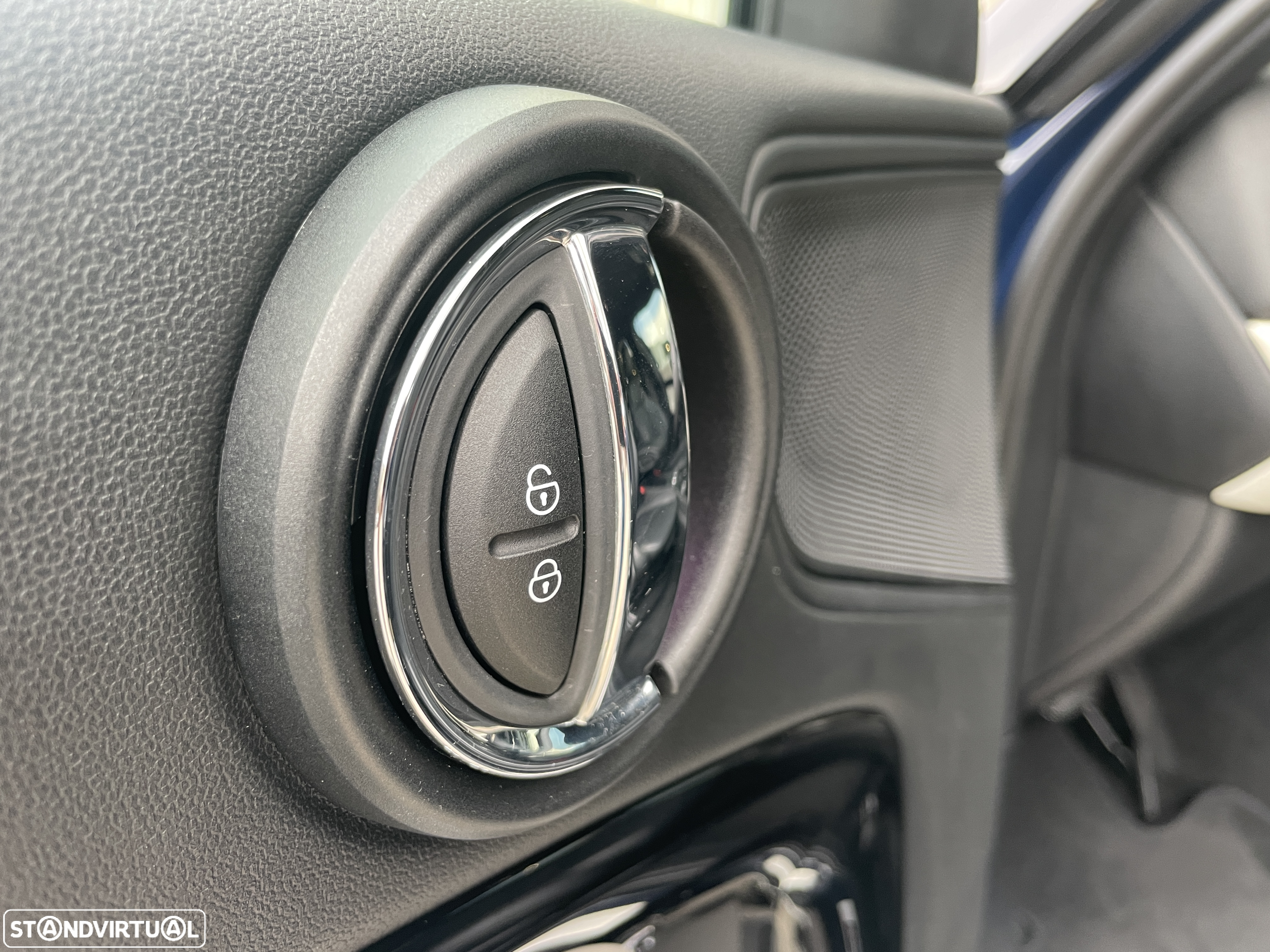 MINI Countryman Cooper SE ALL4 Auto - 12