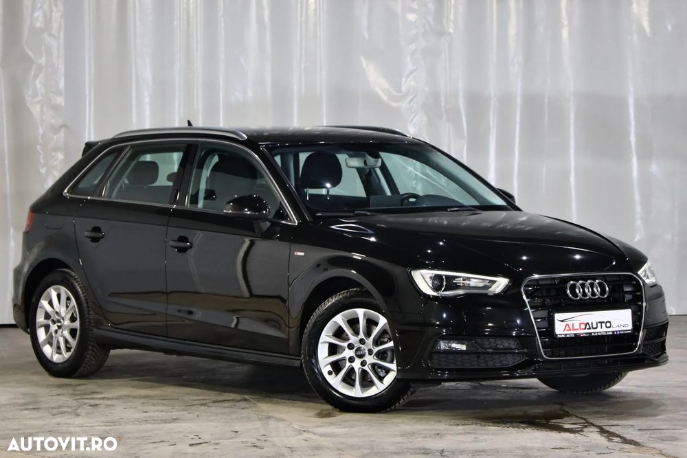 Audi A3 1.6 TDI ack (clean diesel) S line Sportpaket - 4