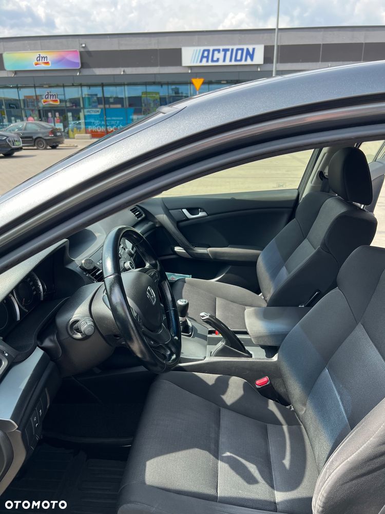Honda Accord 2.0 Lifestyle - 12