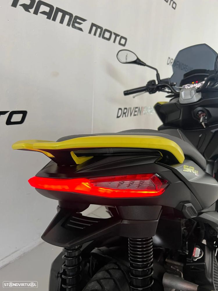 Aprilia SR GT 125 - 14