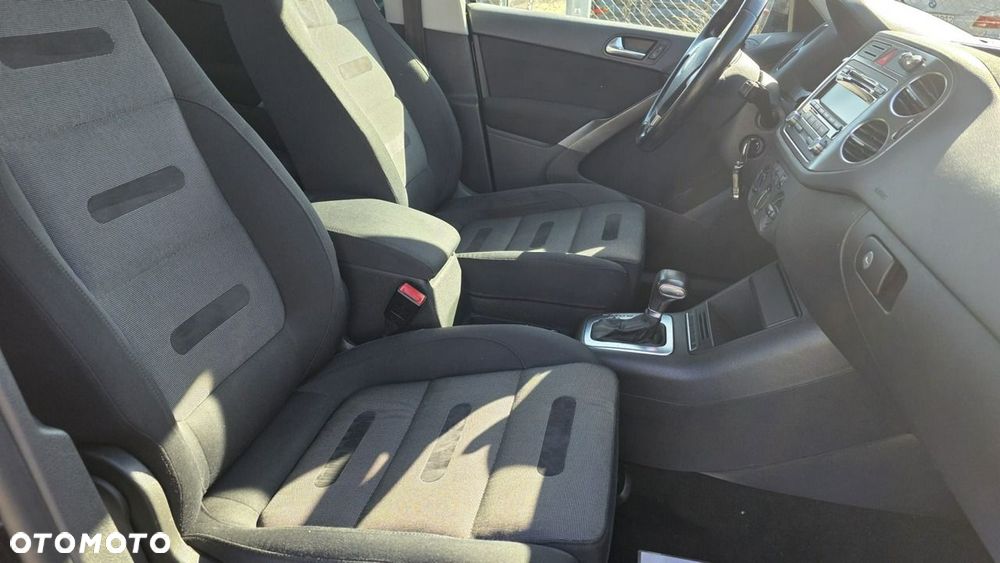 Volkswagen Tiguan - 15