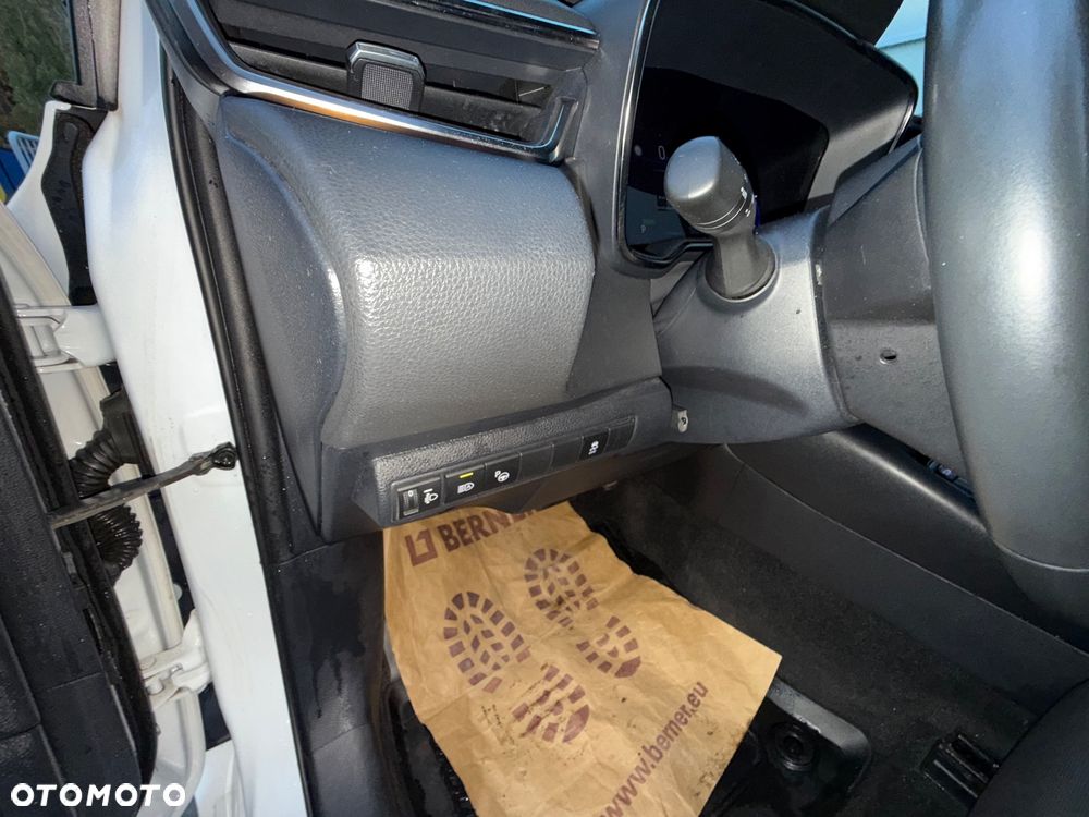 Toyota Corolla 1.8 Hybrid GPF Comfort - 24