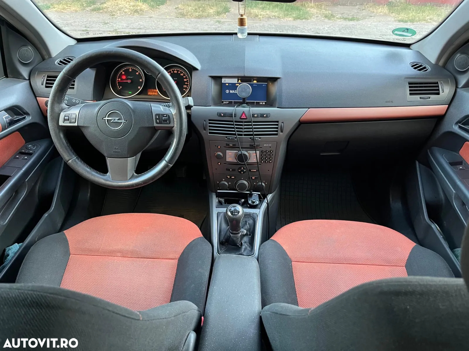 Opel Astra 1.9 CDTI Caravan Elegance - 2