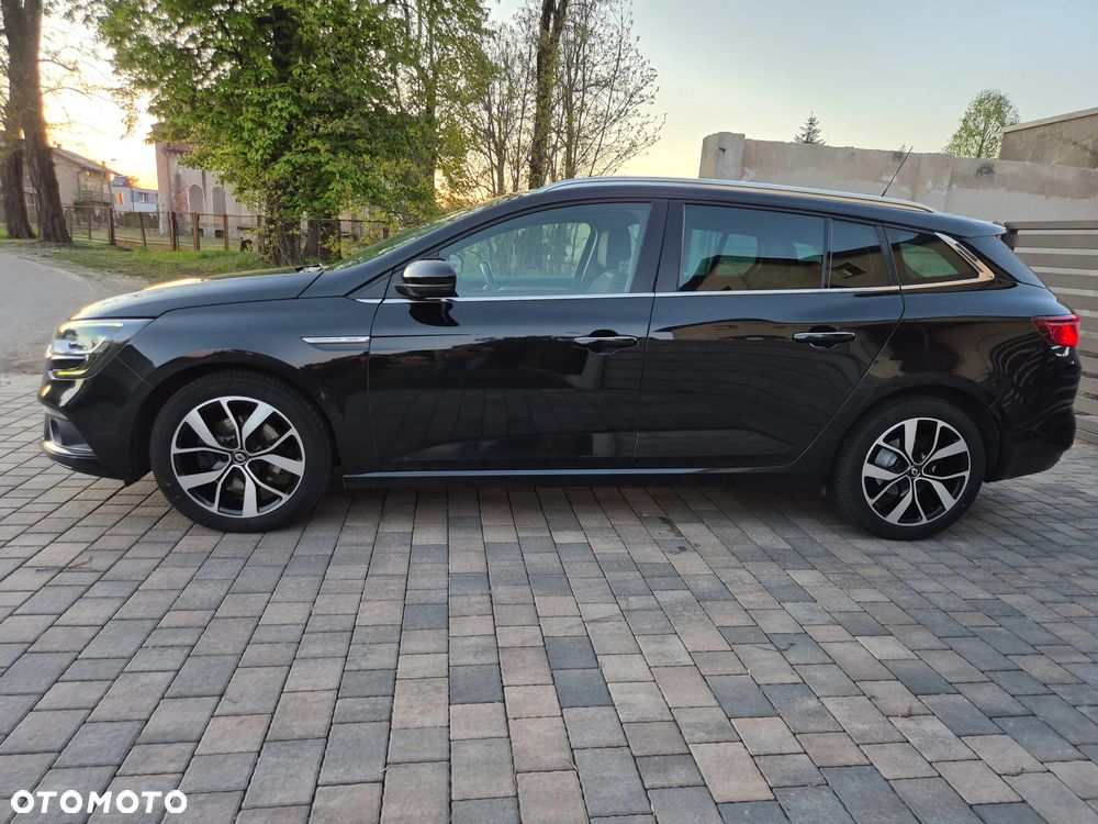 Renault Megane BLUE dCi 150 EDC BOSE EDITION - 17