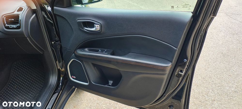 Jeep Compass 1.4 TMair Limited 4WD S&S - 20