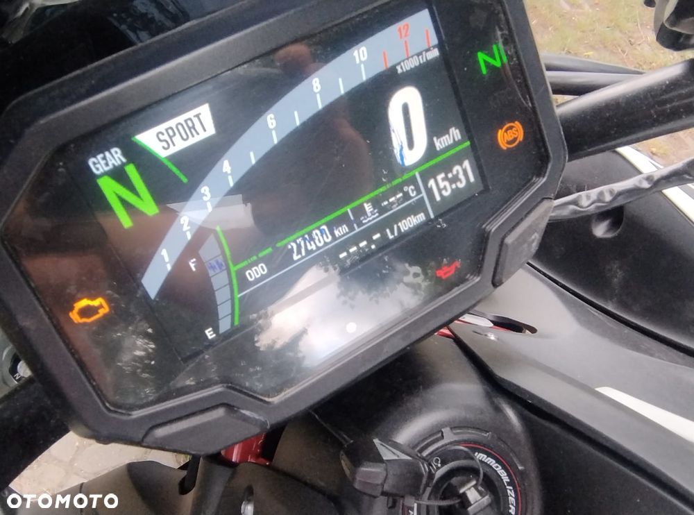 Kawasaki Z 900 - 13