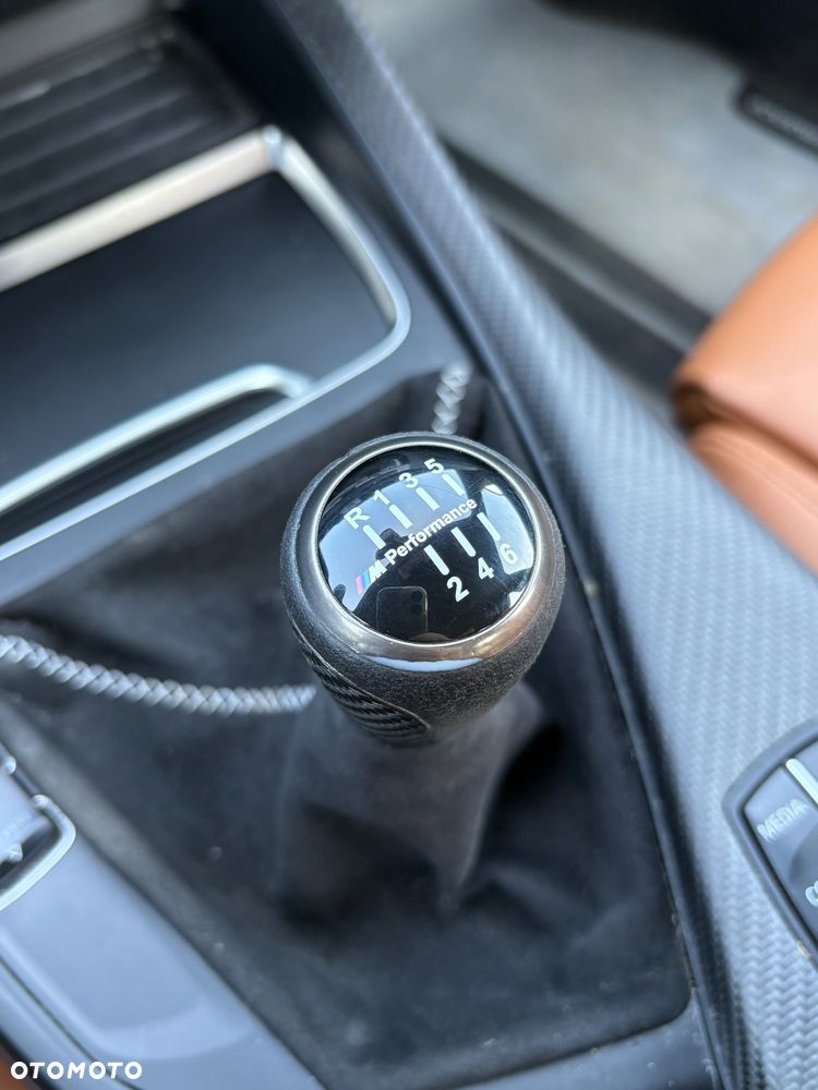 BMW Seria 1 120i M Sport Shadow - 16