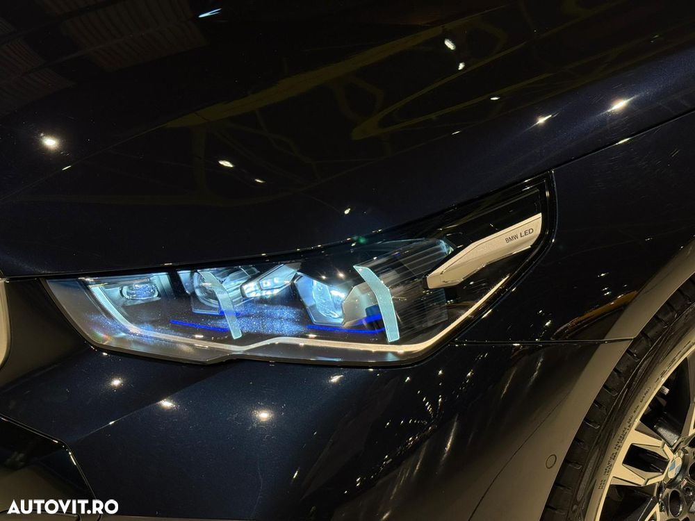 BMW Seria 5 520d Aut. - 14