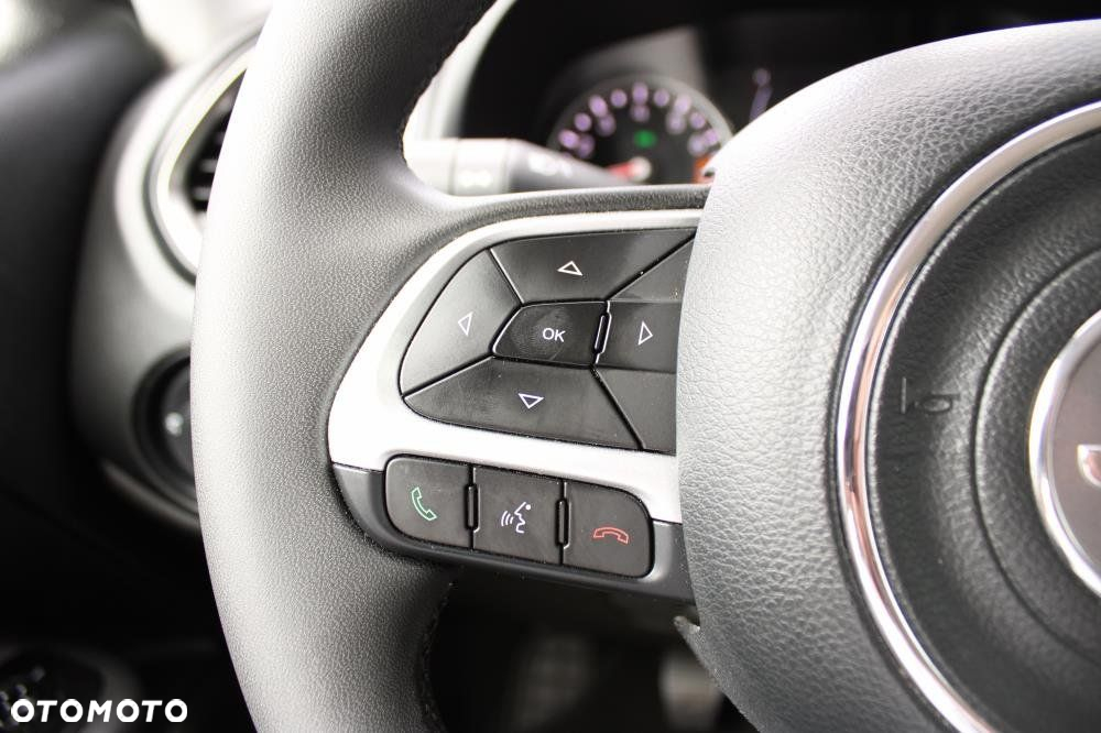 Jeep Renegade - 14