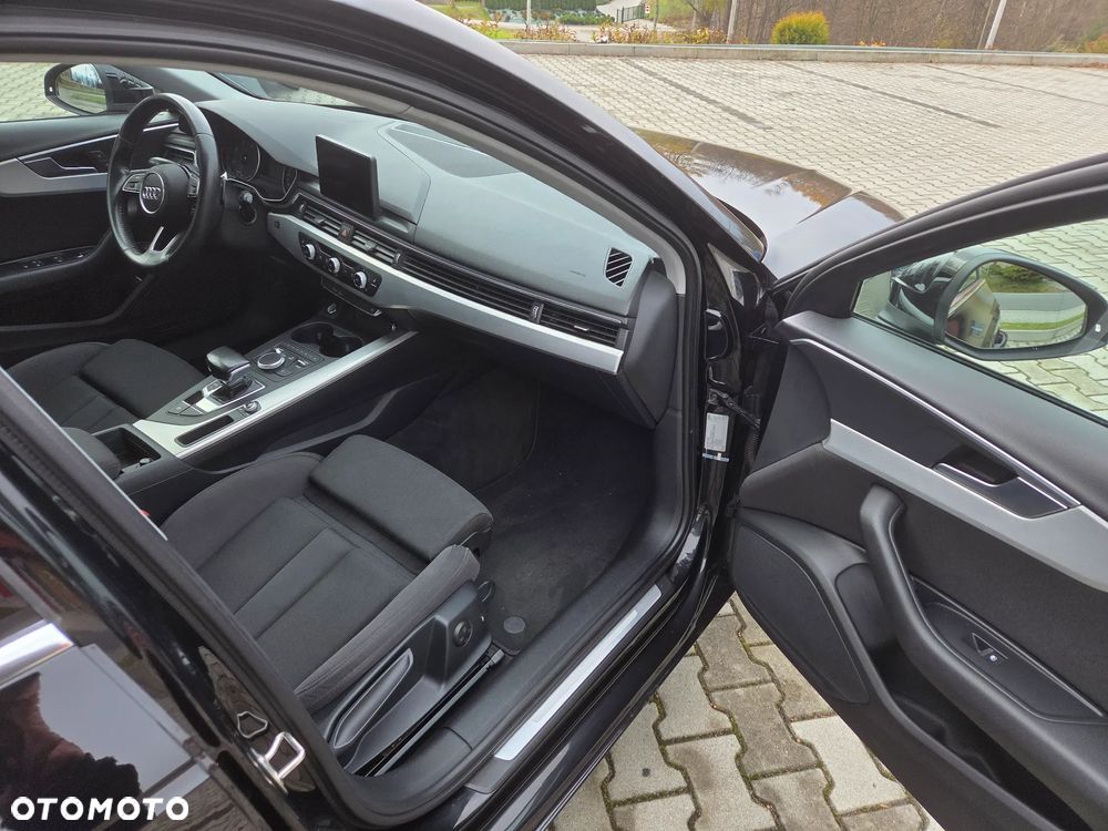 Audi A4 Avant 2.0 TDI Design S tronic - 10