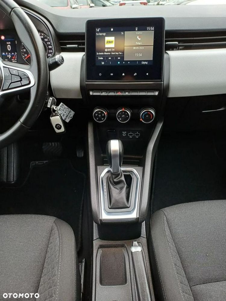 Renault Clio - 23