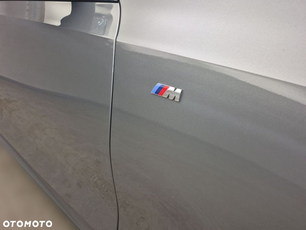 BMW Seria 3 330i xDrive M Sport sport - 23