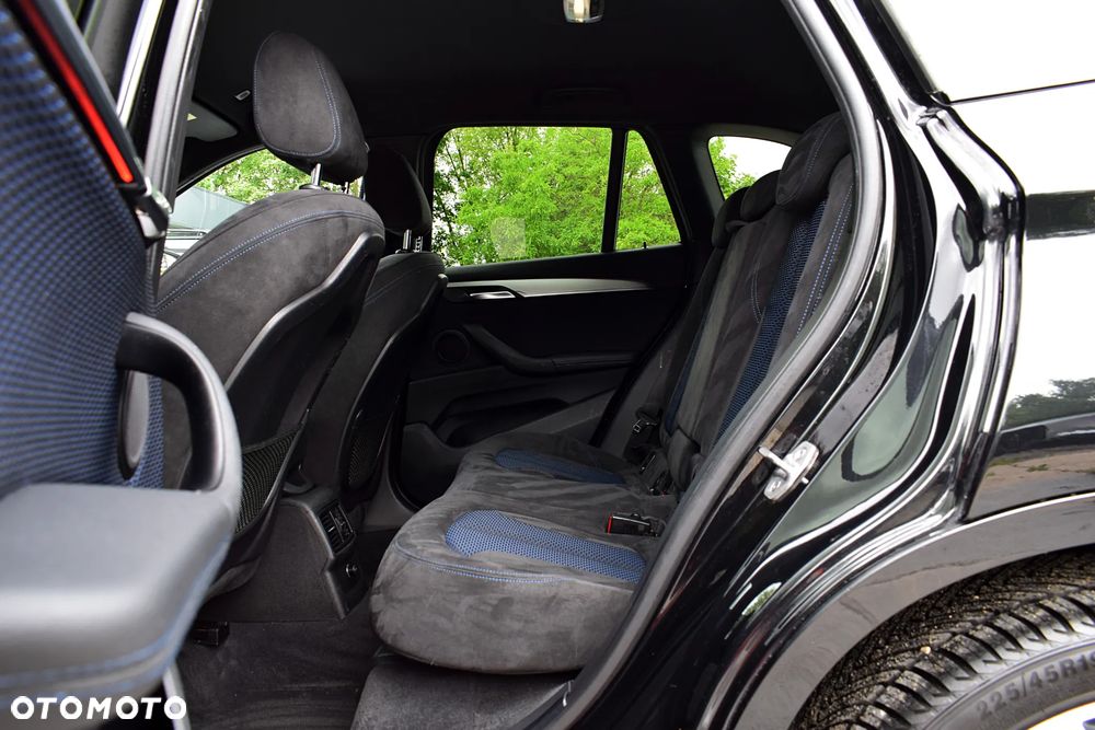 BMW X1 xDrive20d M Sport - 7