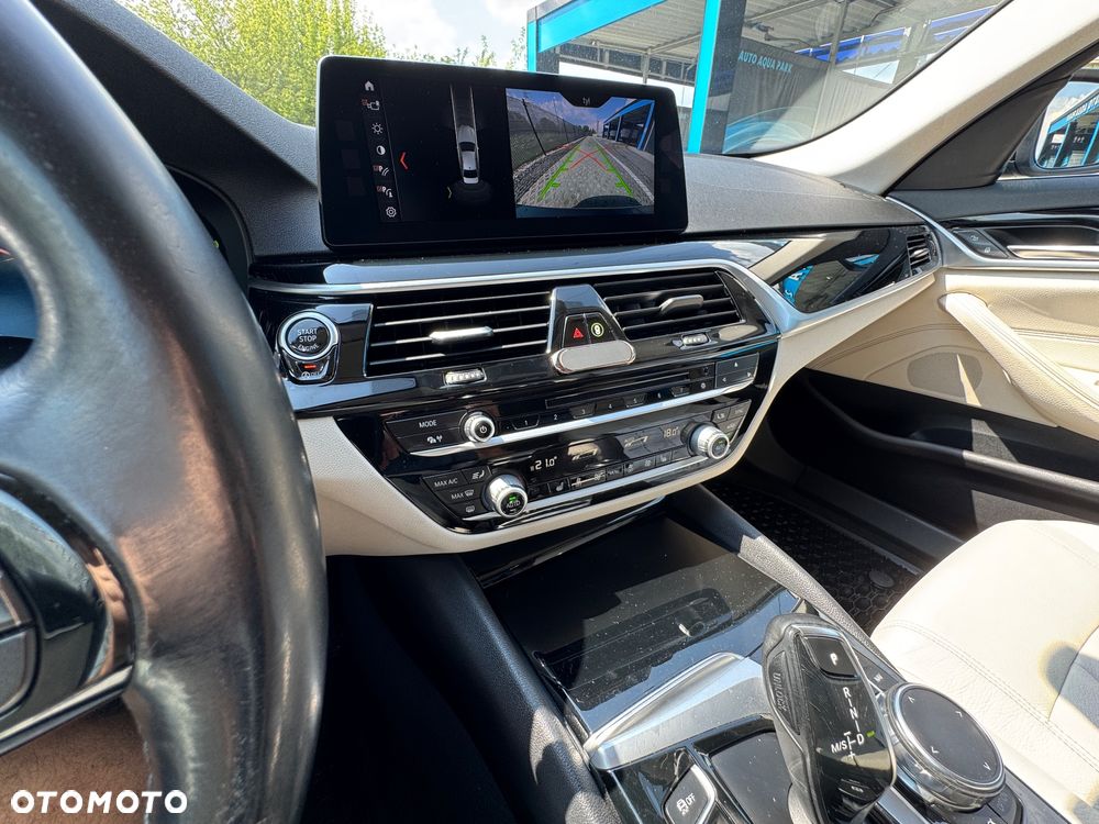 BMW Seria 5 520d Efficient Dynamics Luxury Line - 13