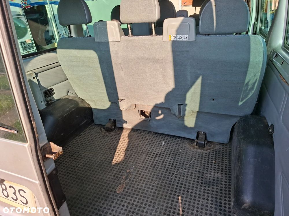 Ford Transit 300L - 6