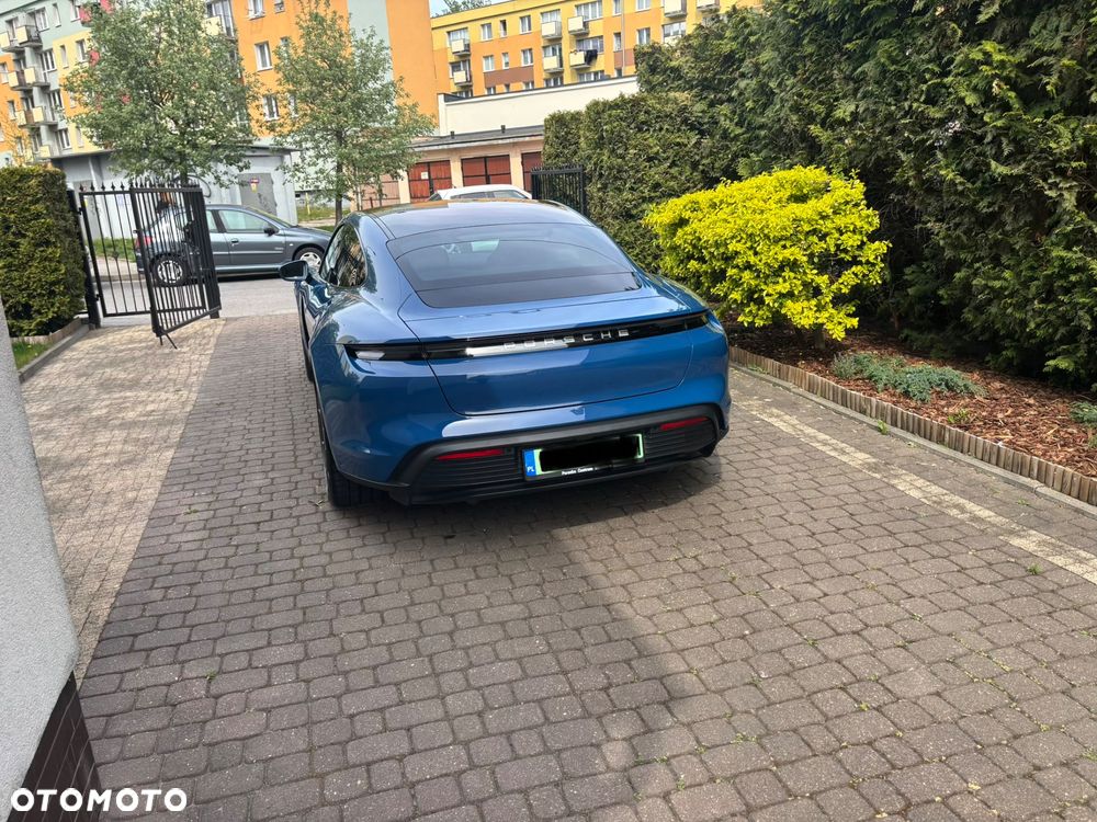 Porsche Taycan 4S Performance Plus - 5