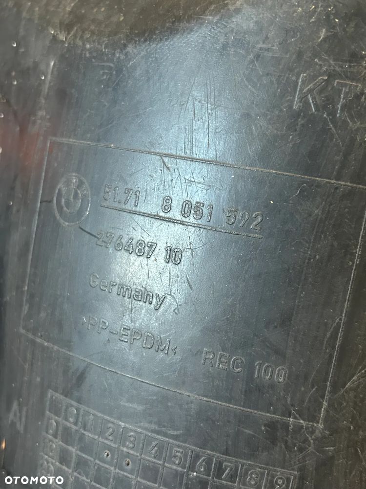 BMW M1 E82 NADKOLE PRAWY PRZÓD 8051592 - 3