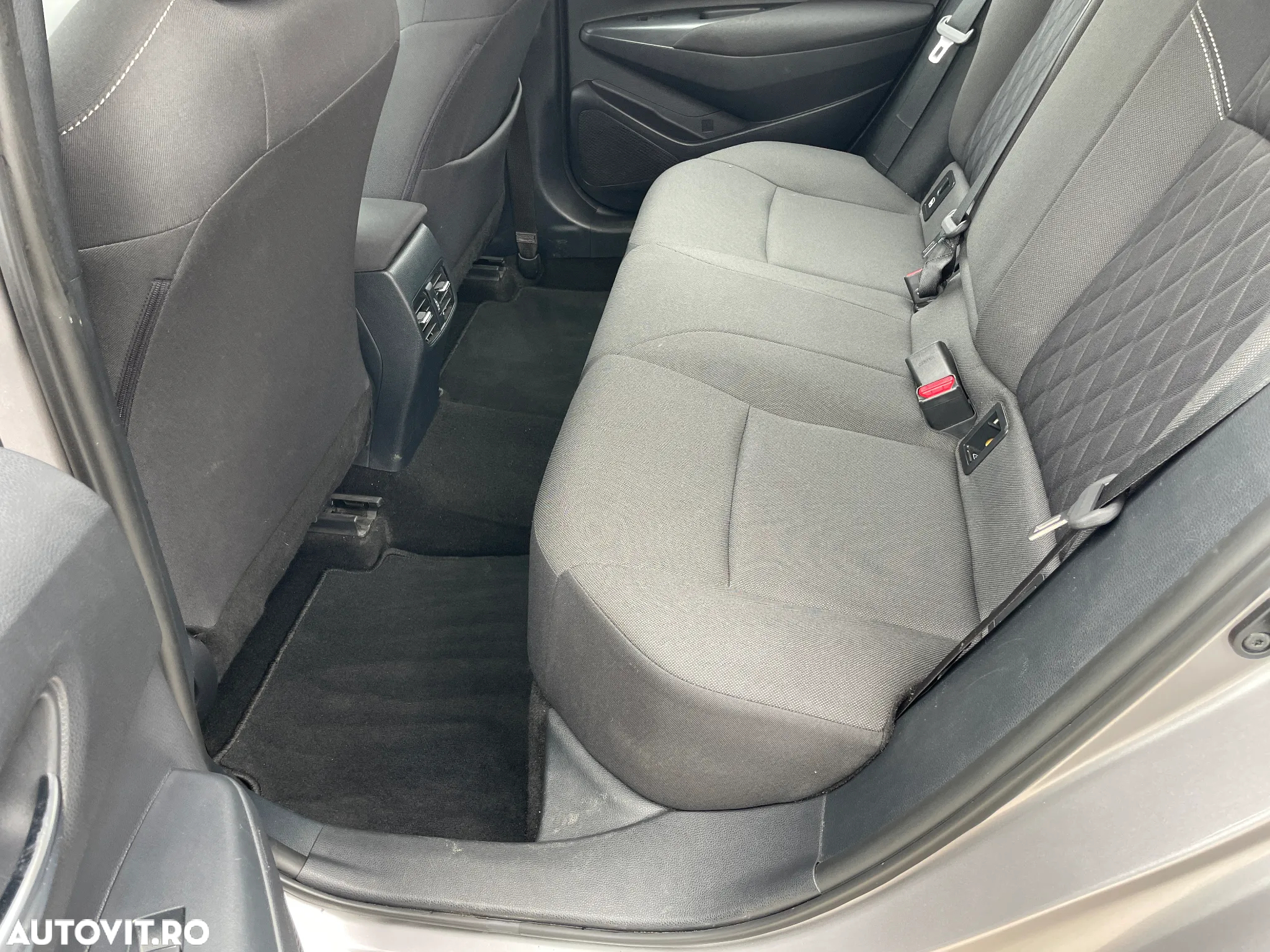 Toyota Corolla Sedan 1.5 Dual VVT-iW CVT Business - 12