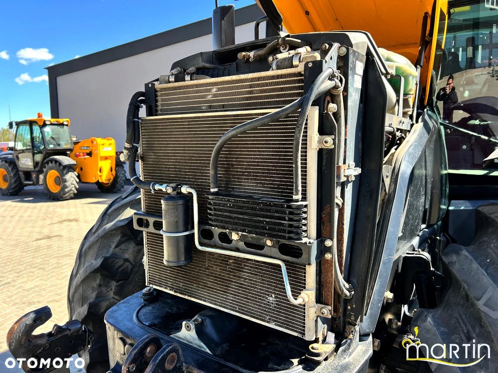 JCB Fastrac 4220 - 9