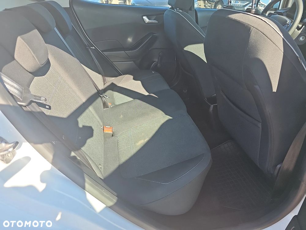 Ford Fiesta 1.1 Trend - 26