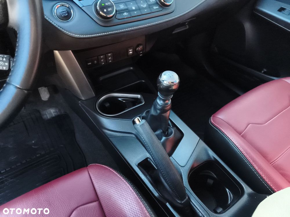 Toyota RAV4 2.0 Style 4x4 - 26
