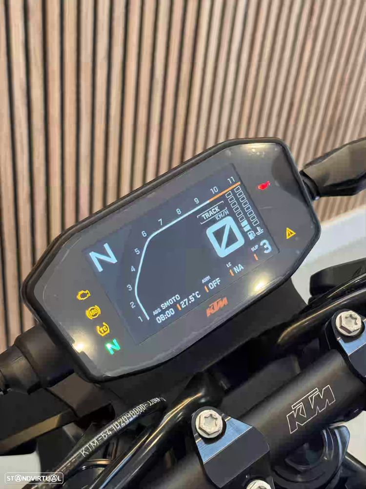 KTM Duke 890 - 14