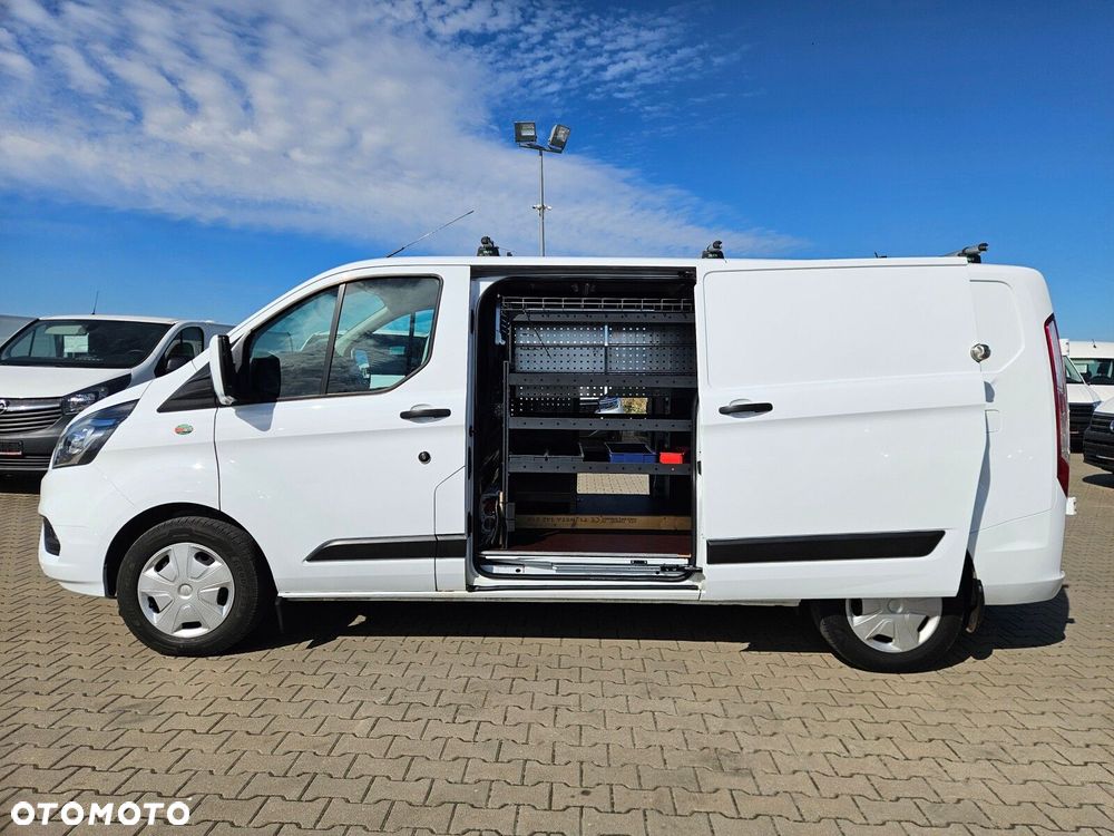 Ford transit-custom L2H1 *69900zł NETTO* Zabudowa warsztatowa 2.0TdCi/170KM - 11