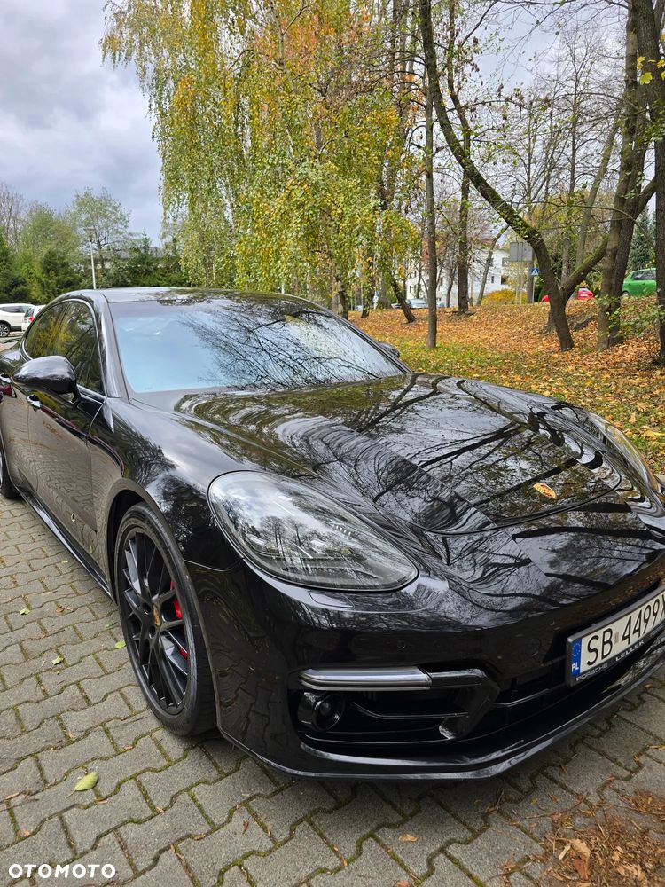 Porsche Panamera - 5