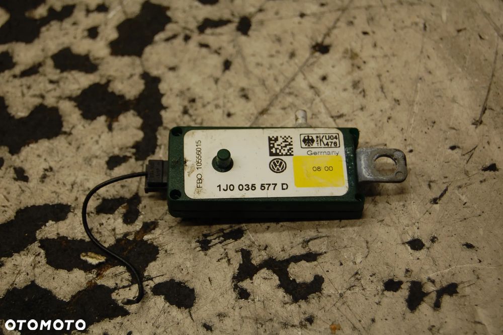 WZMACNIACZ ANTENY 1J0035577E 1J0035577D VW PASSAT B5 LIFT BORA - 3