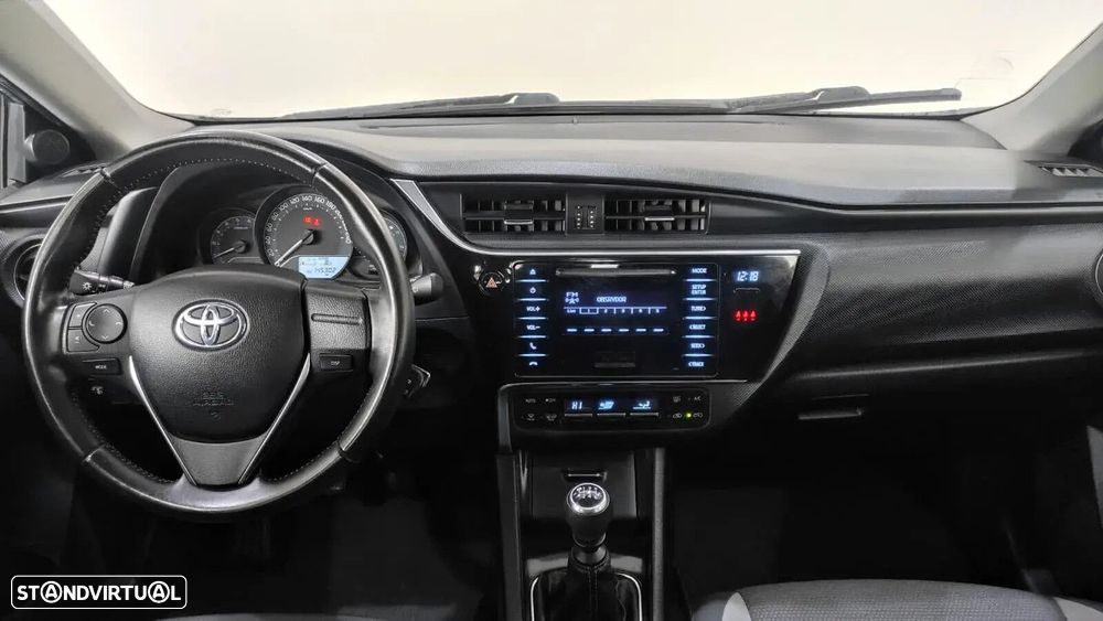 Toyota Auris - 9