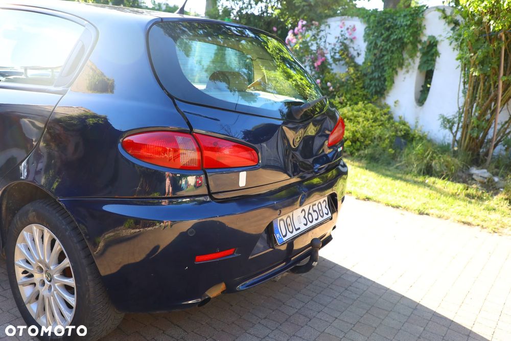 Alfa Romeo 147 - 10