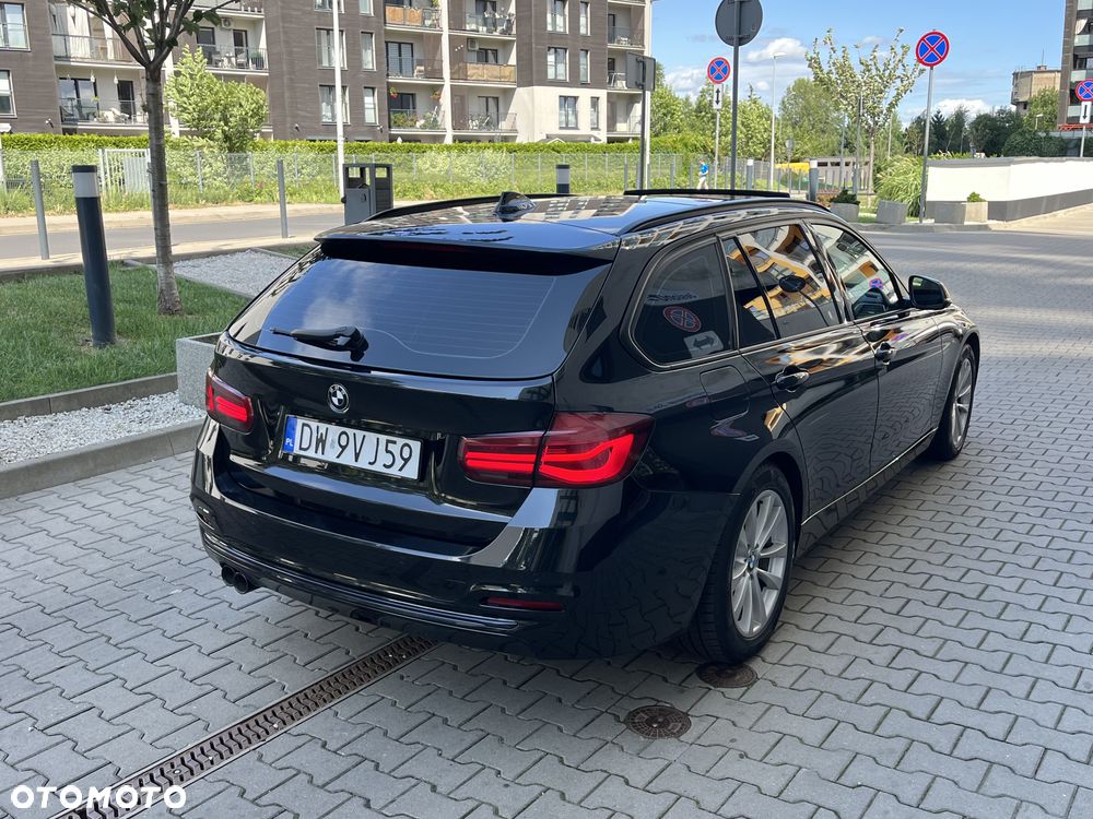 BMW Seria 3 320d Sport Line Shadow - 9