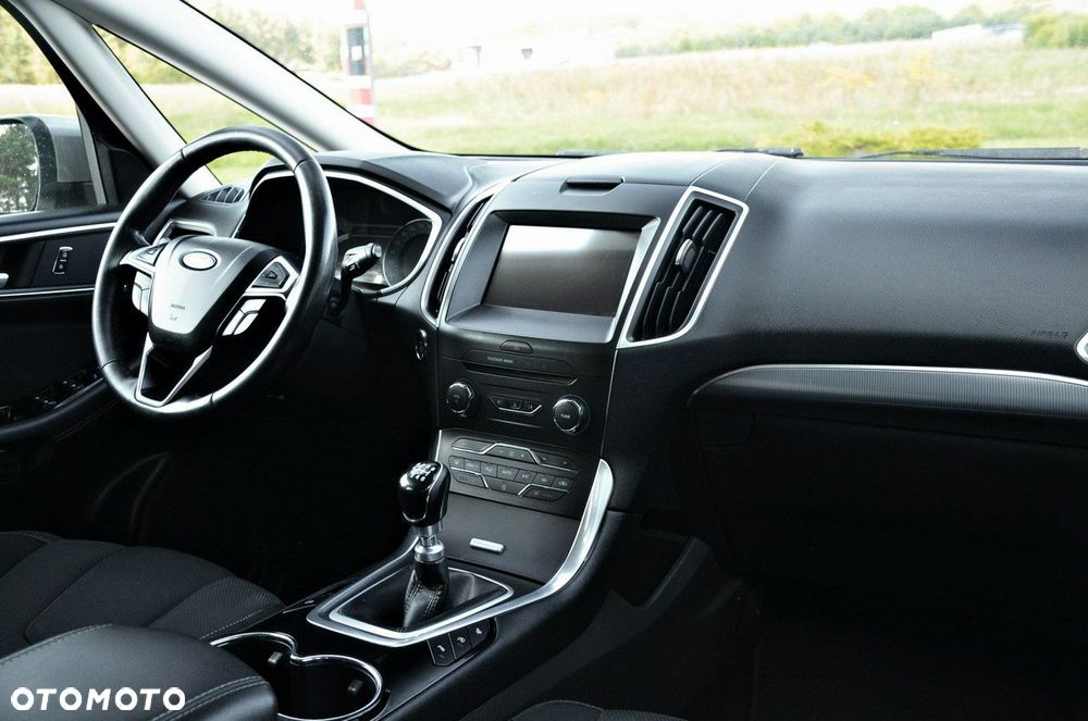 Ford S-Max - 15