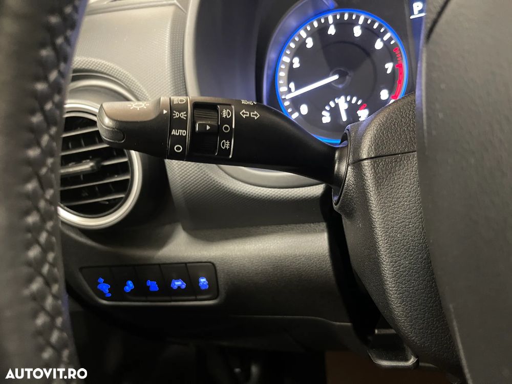 Hyundai KONA 1.6 T-GDI DCT 4WD Premium - 27