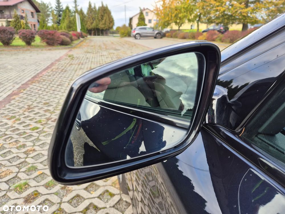 BMW Seria 5 M550d xDrive Sport-Aut - 21