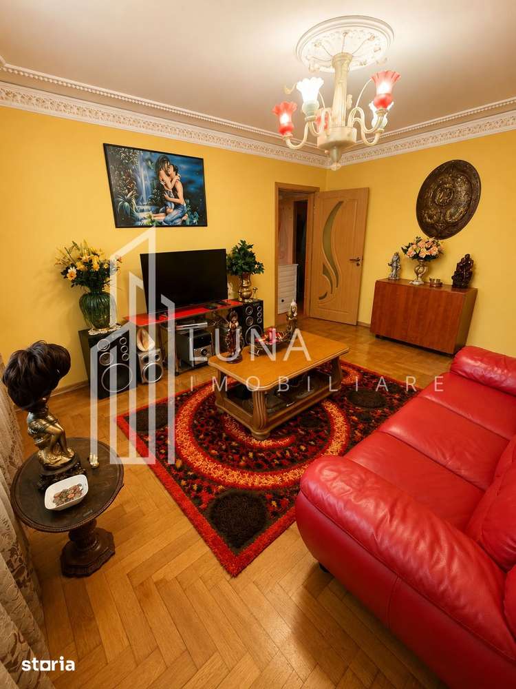 Apartament 3 camere + cameră amenajată la subsol | 2 băi | Tractorul — fotografia 1
