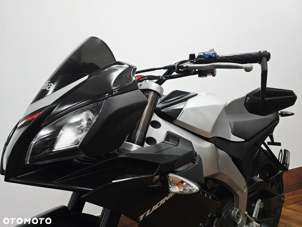 Aprilia Tuono - 18