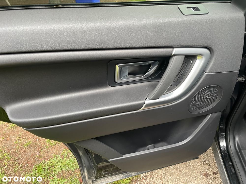Land Rover Discovery Sport - 15