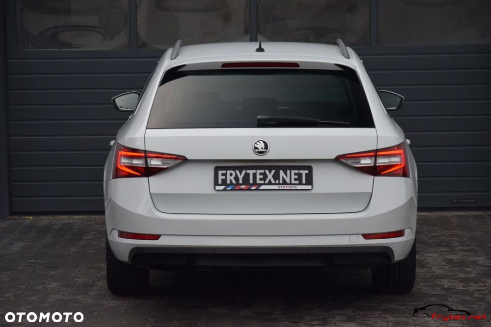 Skoda Superb - 32