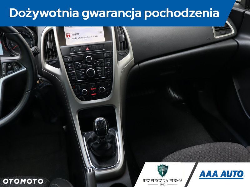 Opel Astra - 9